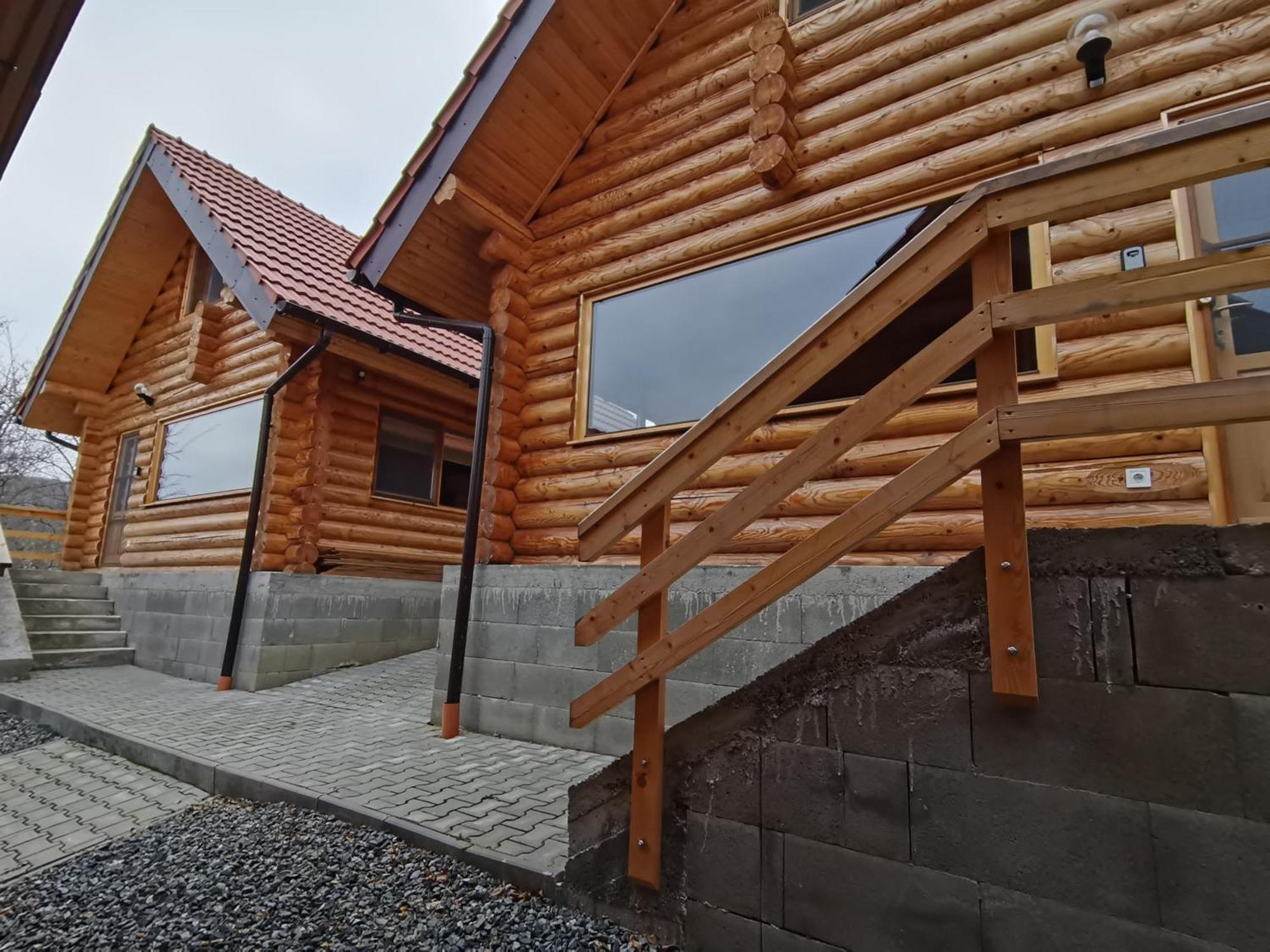 Long Rock Chalets Rimetea Exterior photo