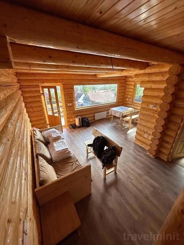 Long Rock Chalets Rimetea Exterior photo